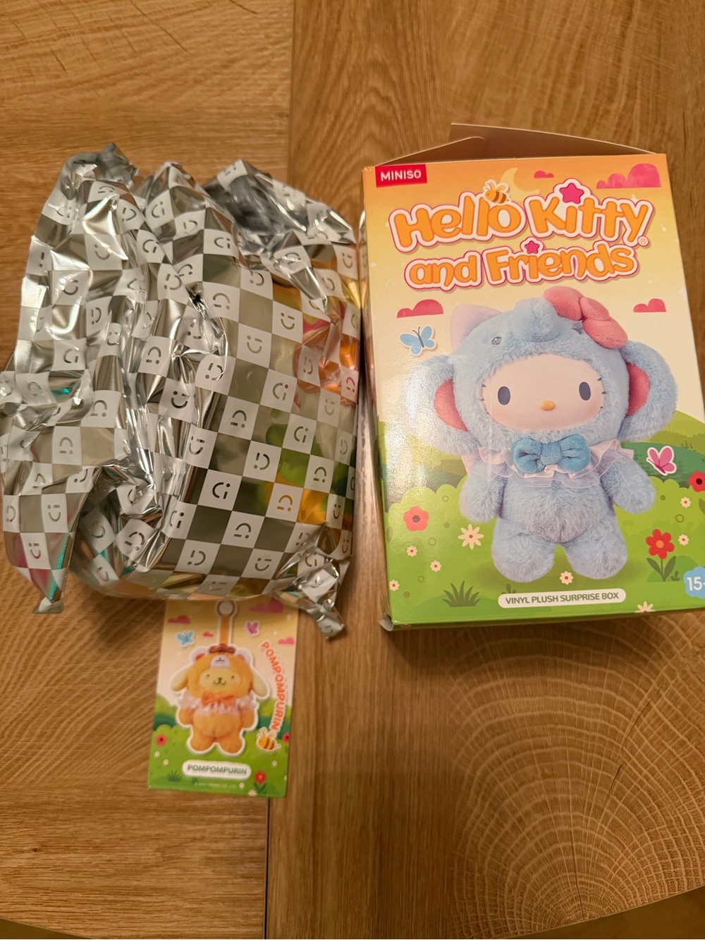 Hello Kitty and Friends Bag not opened confirmed Pompompurin